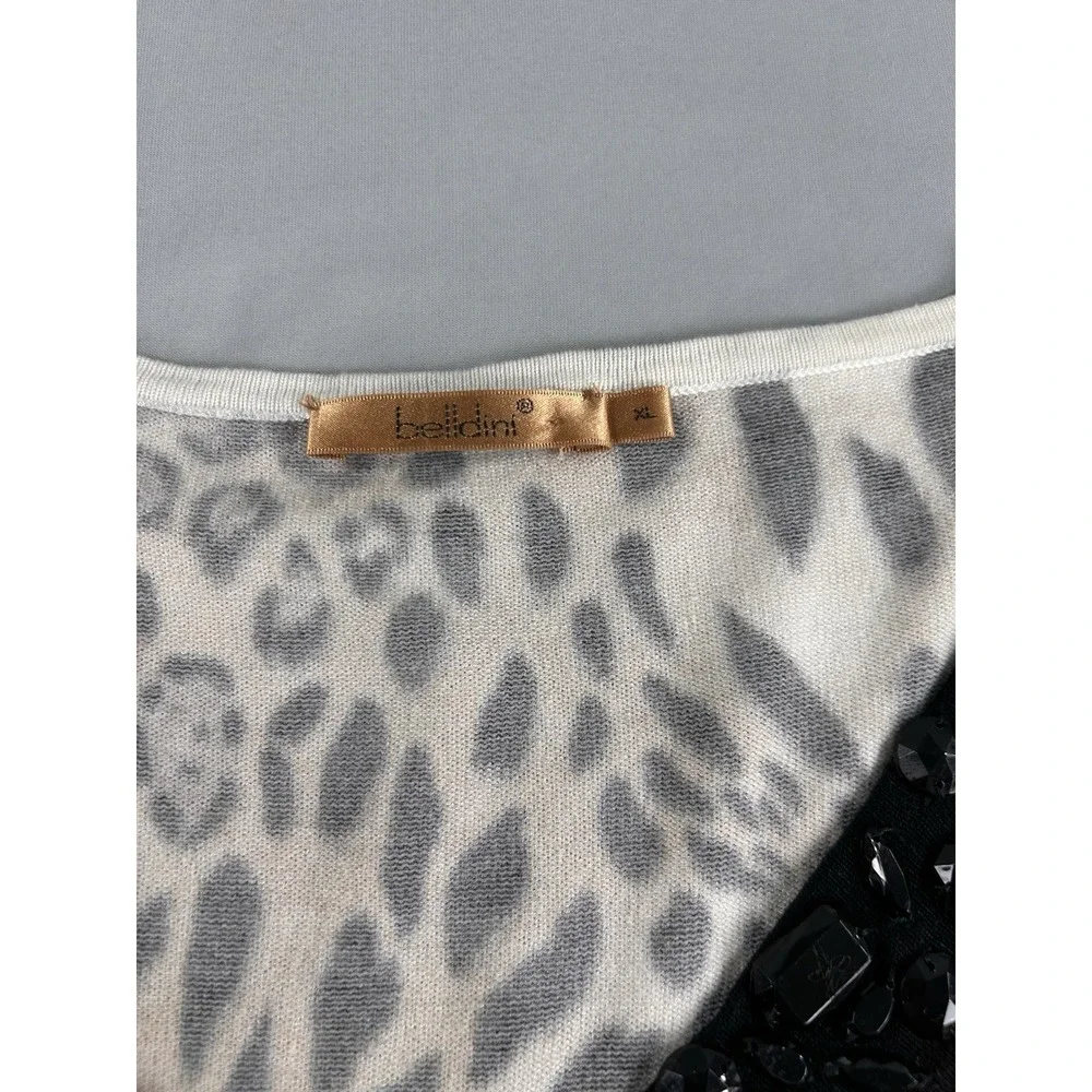 Belldini‎ Womens XL Leopard Print Top Beaded V Neck 3/4 Sleeve Stretch Knit